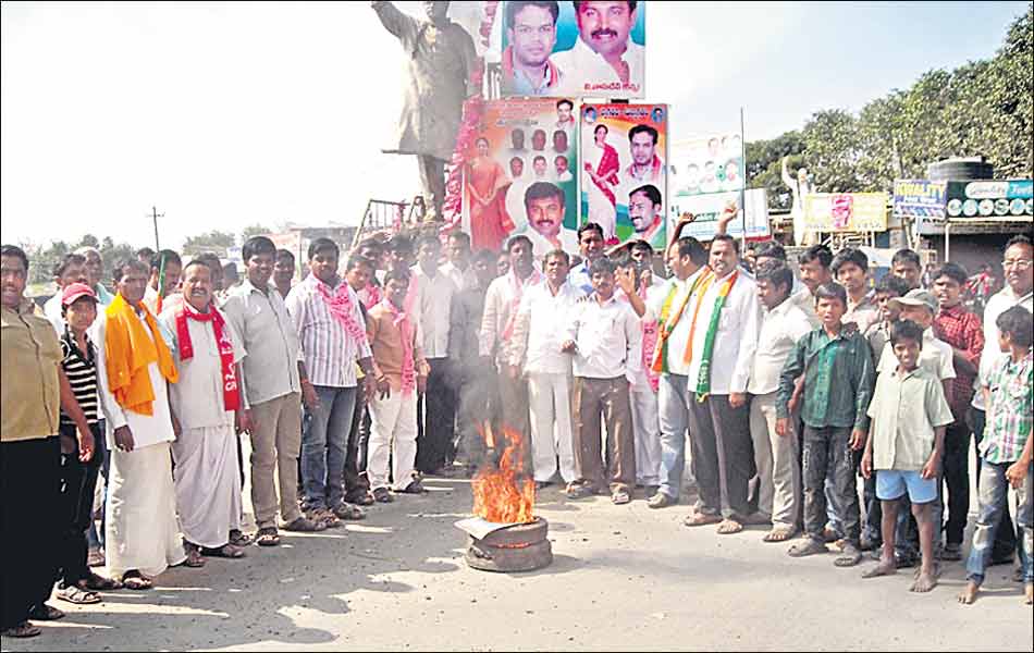 Bandh sucessful in ranga reddy district - Sakshi4