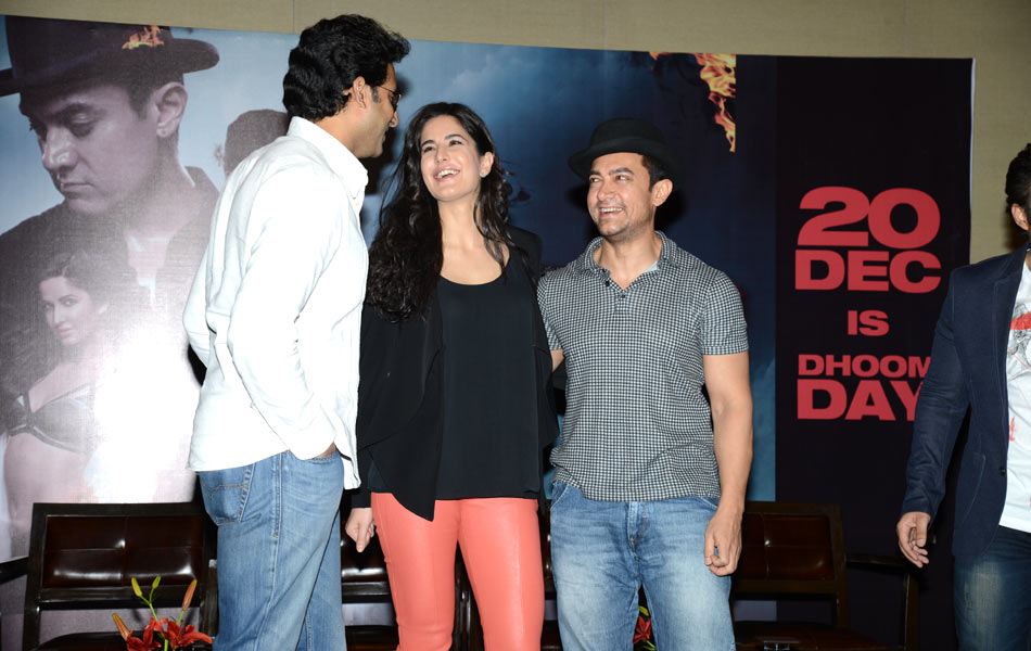 Dhoom 3 Team in Hyderabad for Movie Promotion5