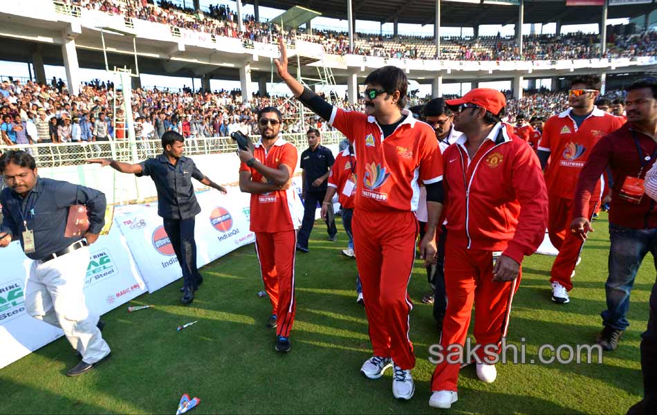 Tollywood vs Bollywood Cricket Match - Sakshi7