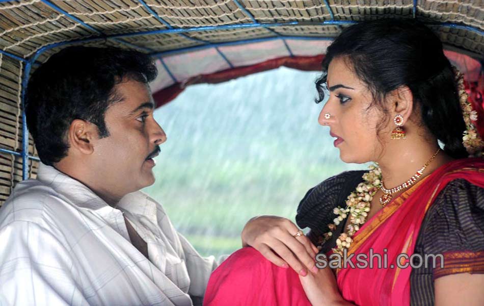 Kamalatho Na Prayanam Movie Hot Photos15