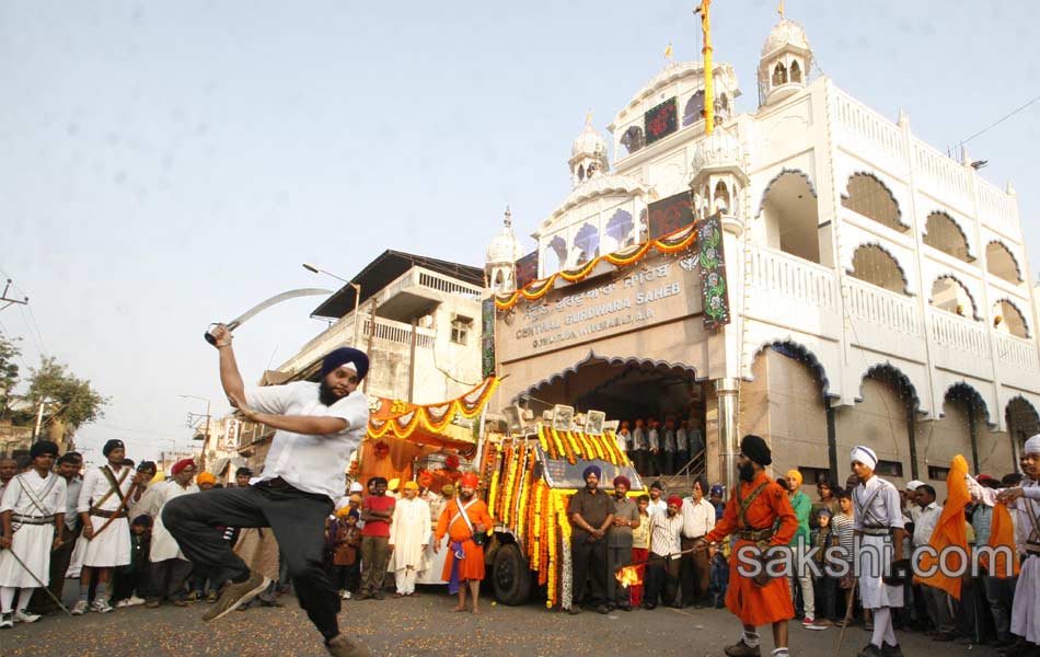 sikhs  stunts2