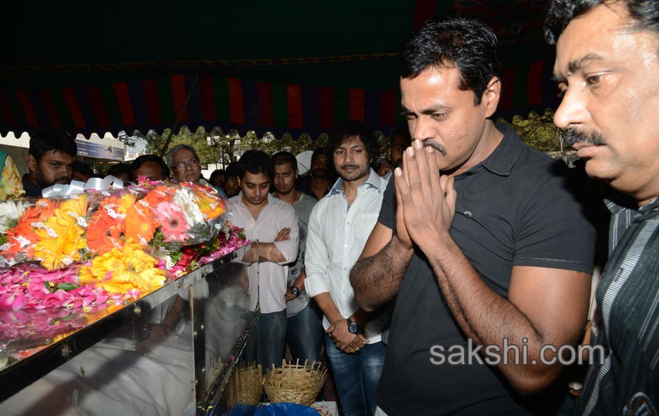 Tollywood Celebrities Pay Homage To Actor Uday Kiran - Sakshi8