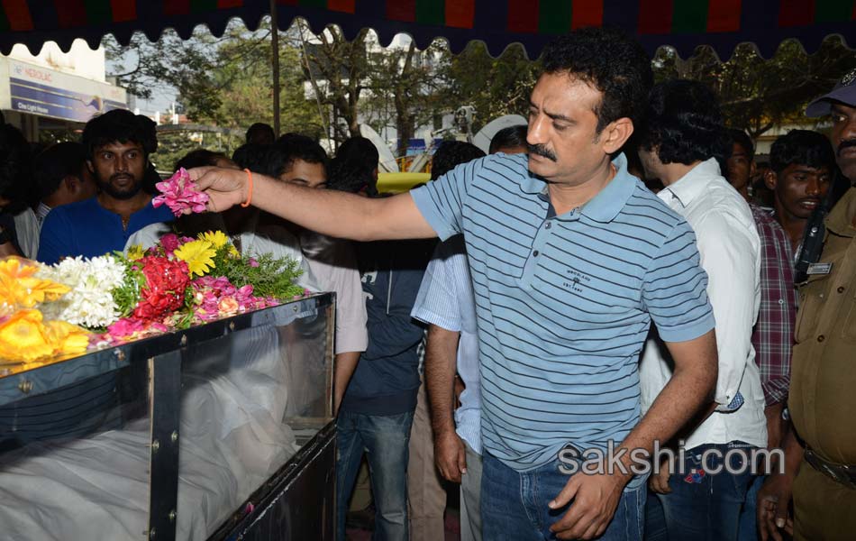 Tollywood Celebrities Pay Homage To Actor Uday Kiran - Sakshi20