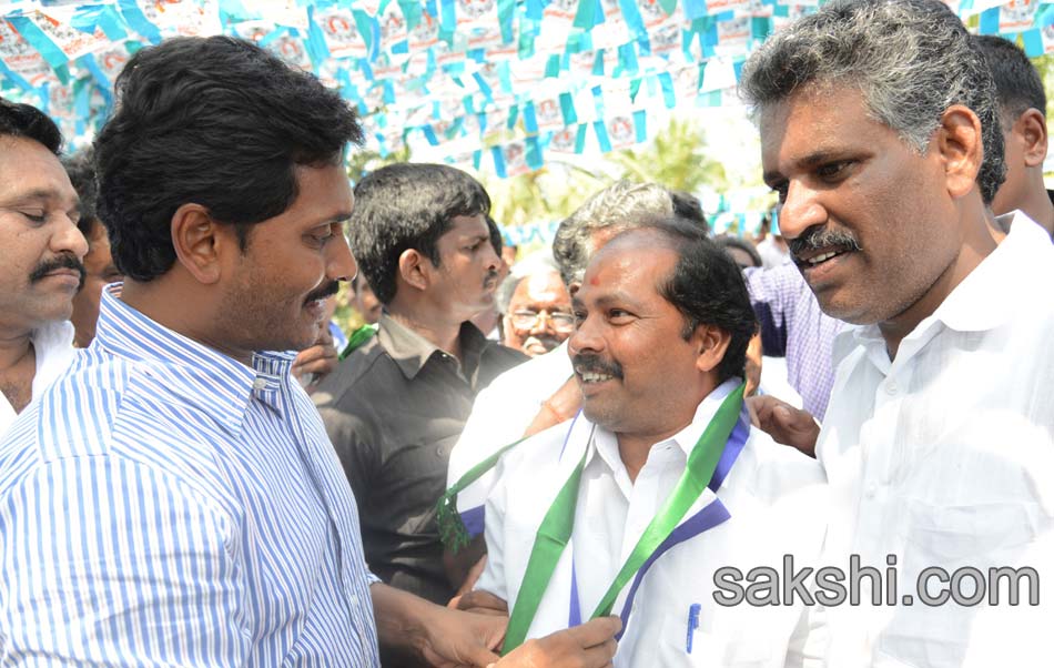 YS Jagan mohan reddy Samiyakashkaram Yataya - Sakshi9