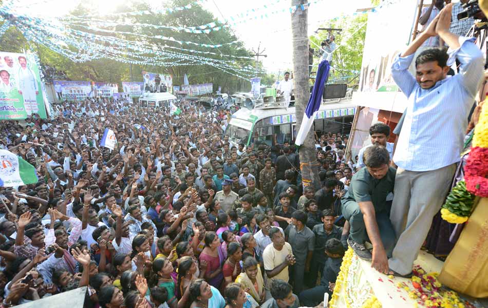 YS Jagan samaikya shankaravam tour in chittoor - Sakshi2