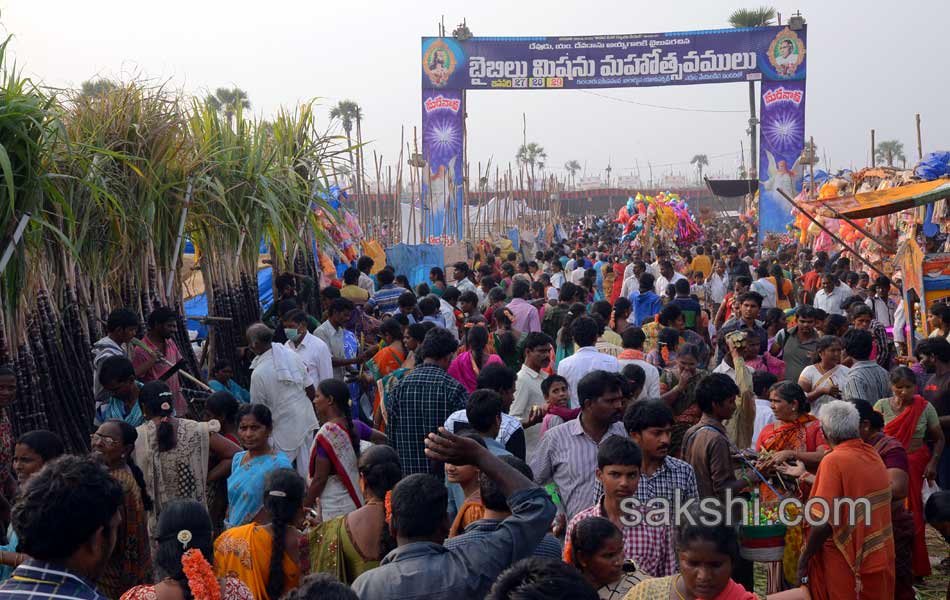 YS Sharmila speech in Guntur38