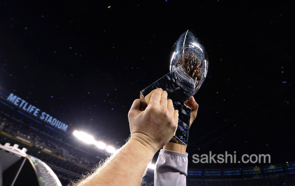 Super Bowl Football in America - Sakshi14