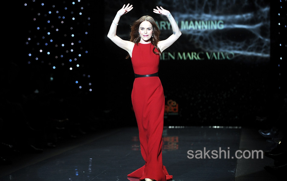 go red for women fashion show in newyork - Sakshi7