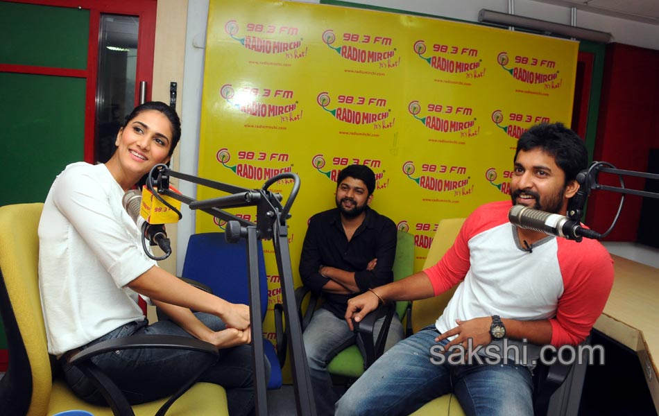 Aaha Kalyanam Team at Radio Mirchi28