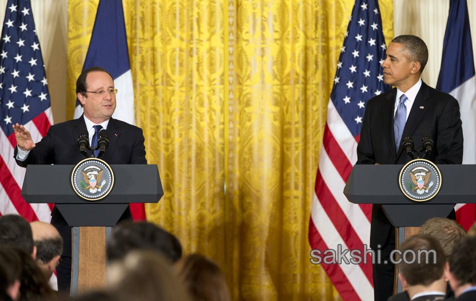 Obama and Francois Meeting - Sakshi13