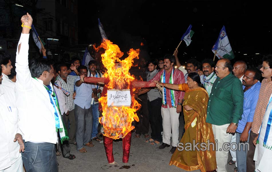 Bundhs in Seemandhra - Sakshi12