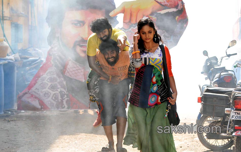 Idega Asapaddav Balakrishna Movie stills4