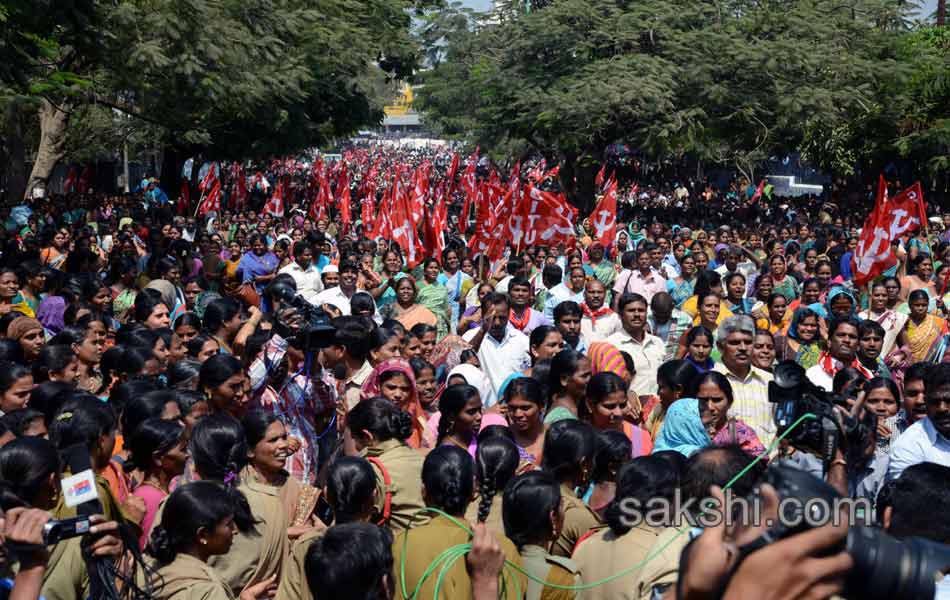 Dharna of Anganwadis4