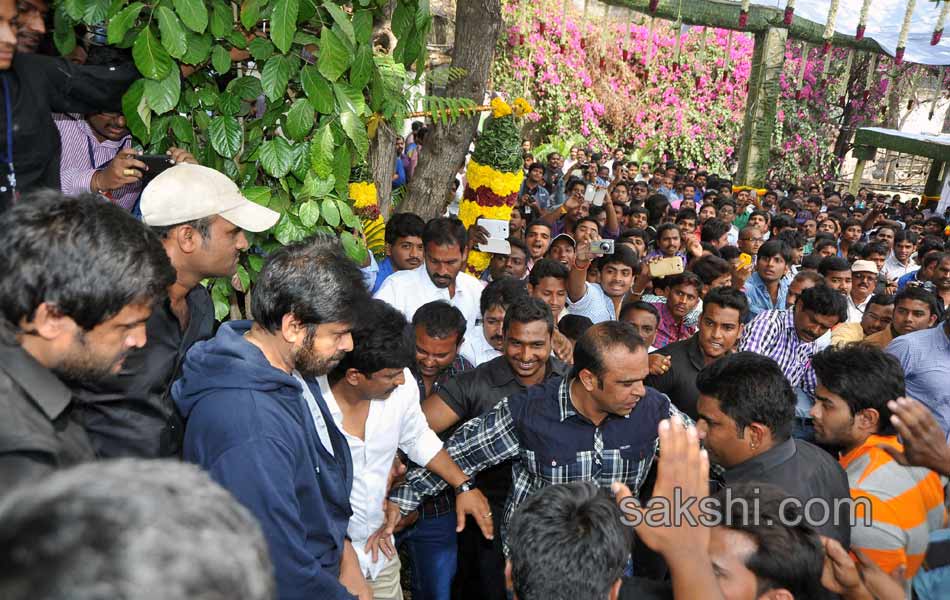 Pawan Kalyan And Chiranjeevi at Varun teja Movie Launch - Sakshi34