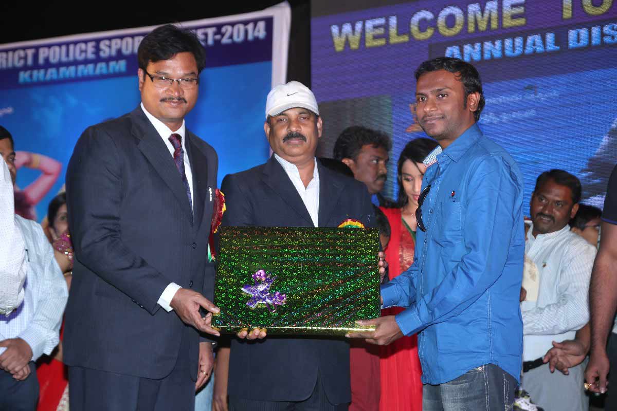 Bhimavaram Bullodu Platinum Disc24