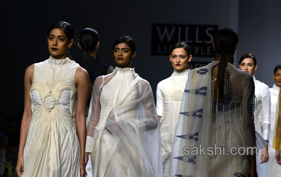 Wills Fashion Week - Sakshi17