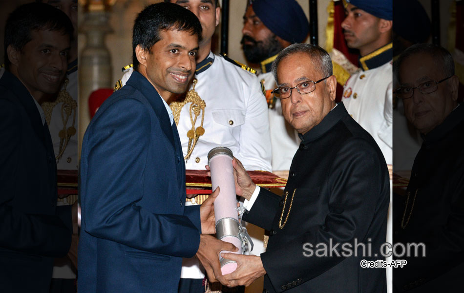 Padma Awards 2014 function at the Rashtrapati Bhavan in New Delhi3