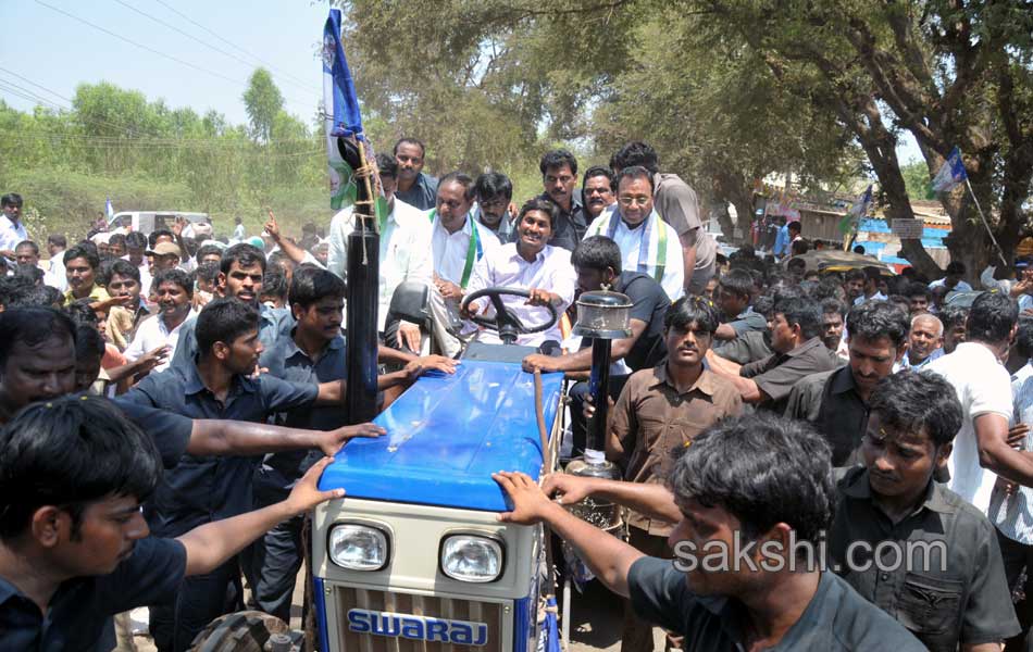 Jagan s Janapatham at Ongole District - Sakshi2