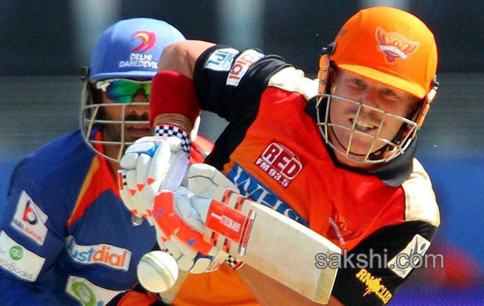 Sunrisers Hyderabad beat Delhi Daredevils by 4 runs7