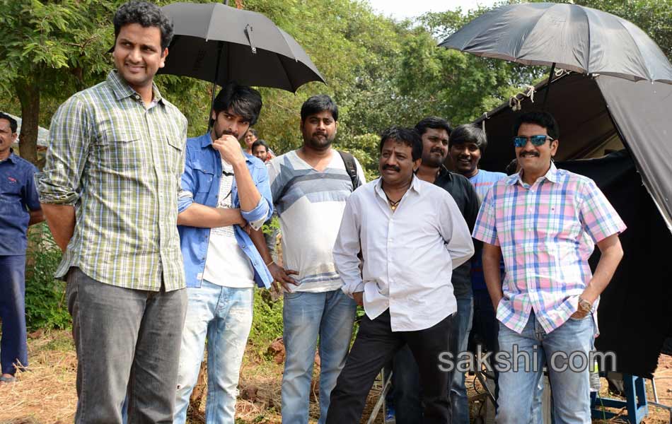 Oohalugusagusalade movie posters and working stills11