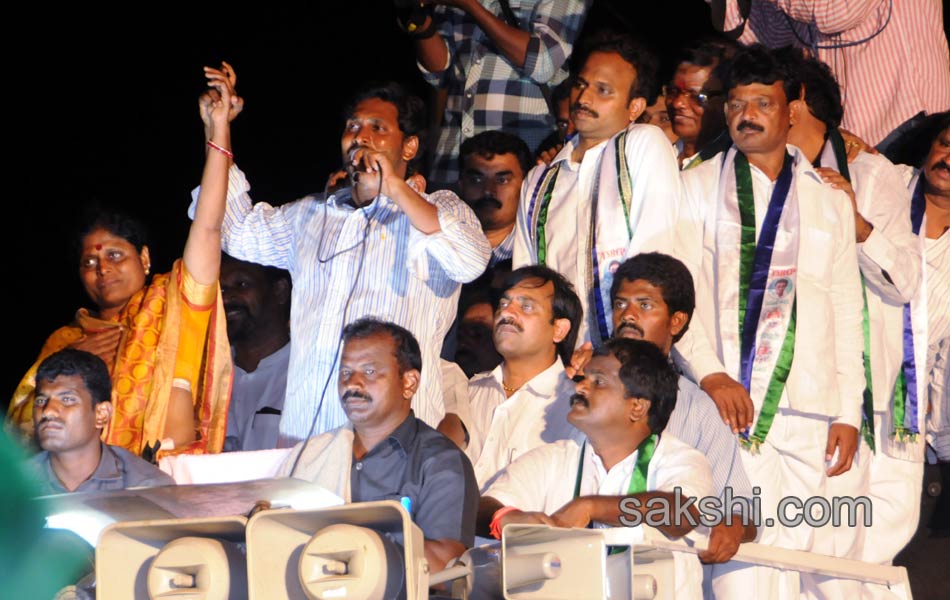 YSRCP Jana bheri election campaign Meetings - Sakshi1