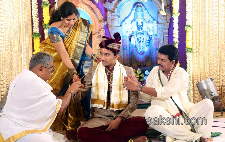 Celebs at Sivaji Raja Daughter Wedding5