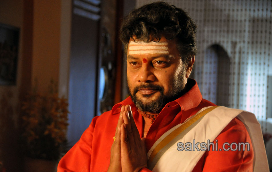 Evariki Evaru Movie Stills1