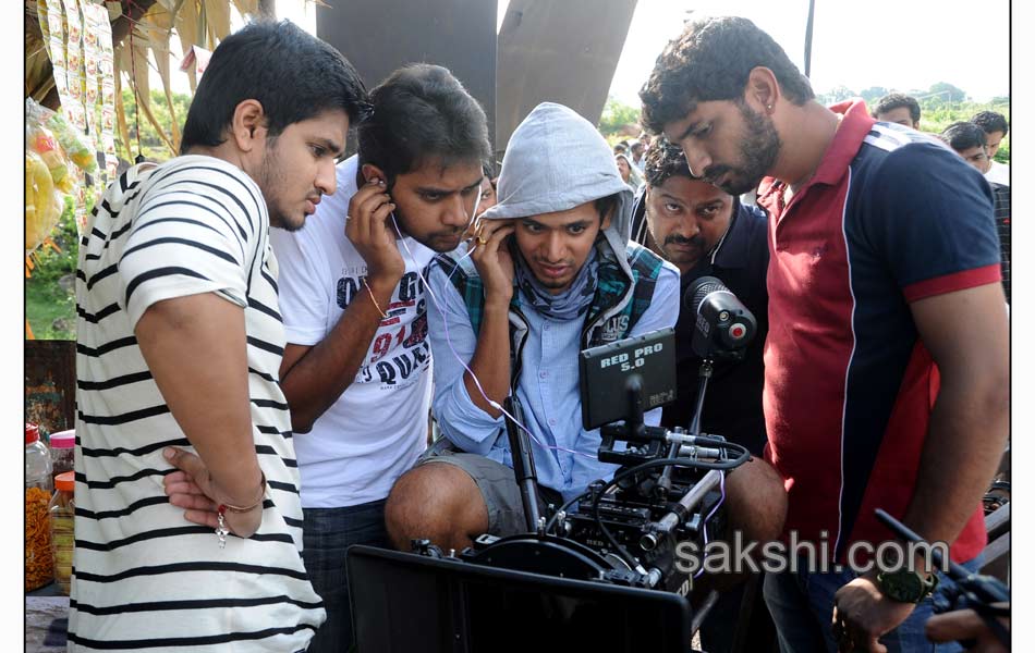 Karthikeya Movie working stills10