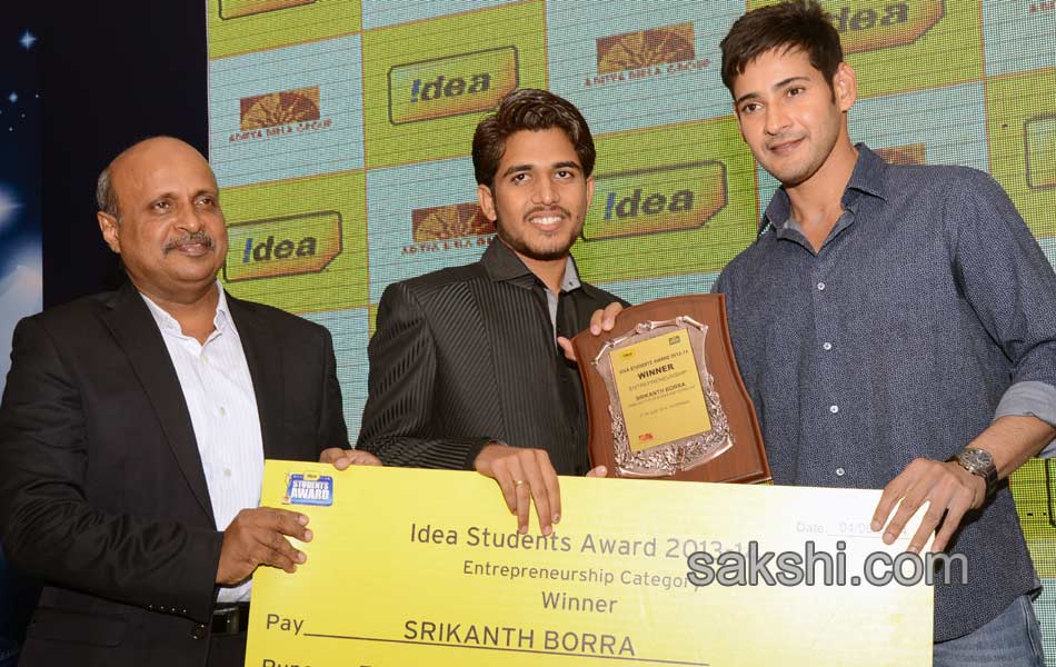 Mahesh babu for idea students awards8