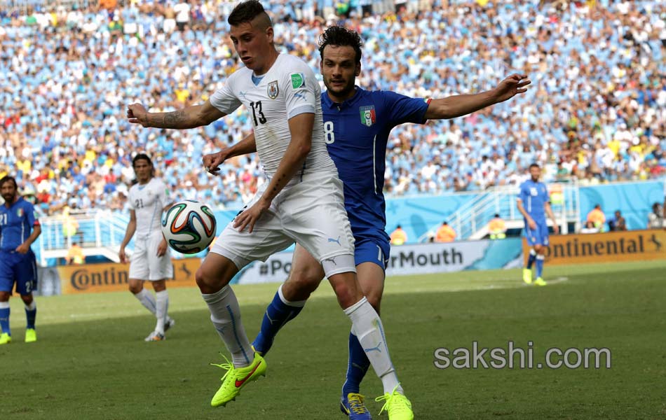 uruguay victory over italy - Sakshi8