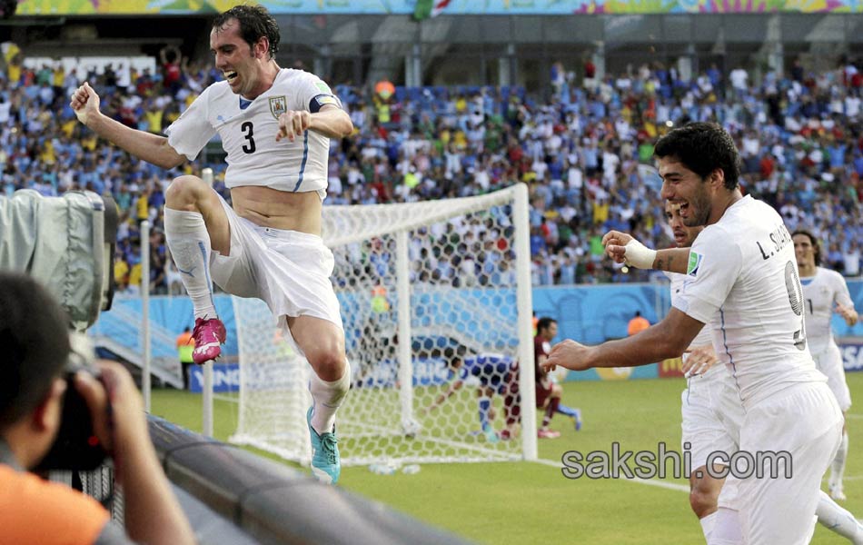 uruguay victory over italy - Sakshi19