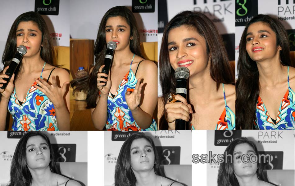 Humpty Sharma Ki  Dulhania Film Press Meet - Sakshi12