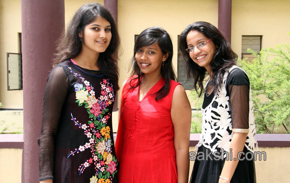 freshers day party at st francis - Sakshi10