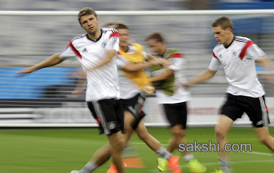 Brazil vs Germany World Cup 2014 1st Semifinal Highlights - Sakshi7