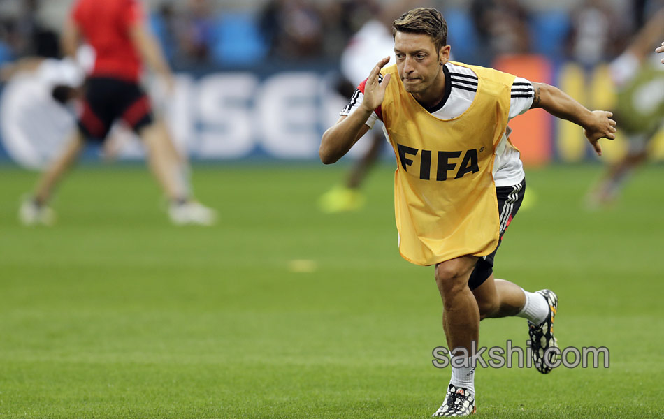 Brazil vs Germany World Cup 2014 1st Semifinal Highlights - Sakshi8