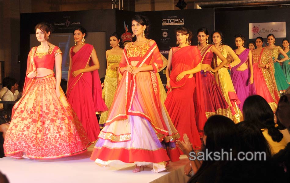 kingfisher fashion show6