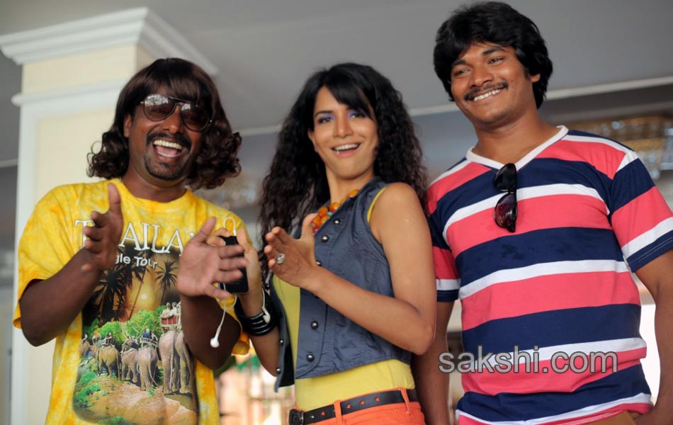 boom boom movie stills working stills8