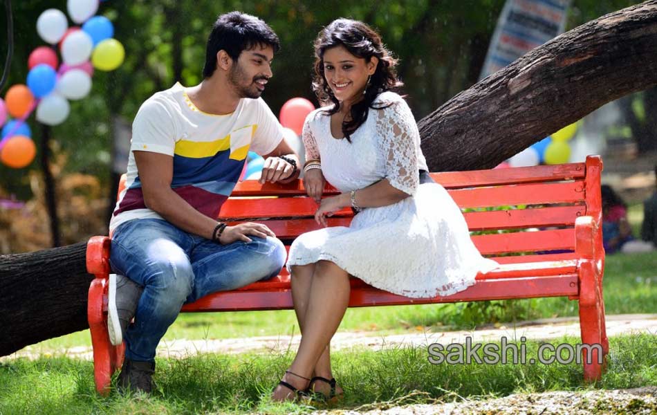 panchadara pachimirchi movie stills - Sakshi1