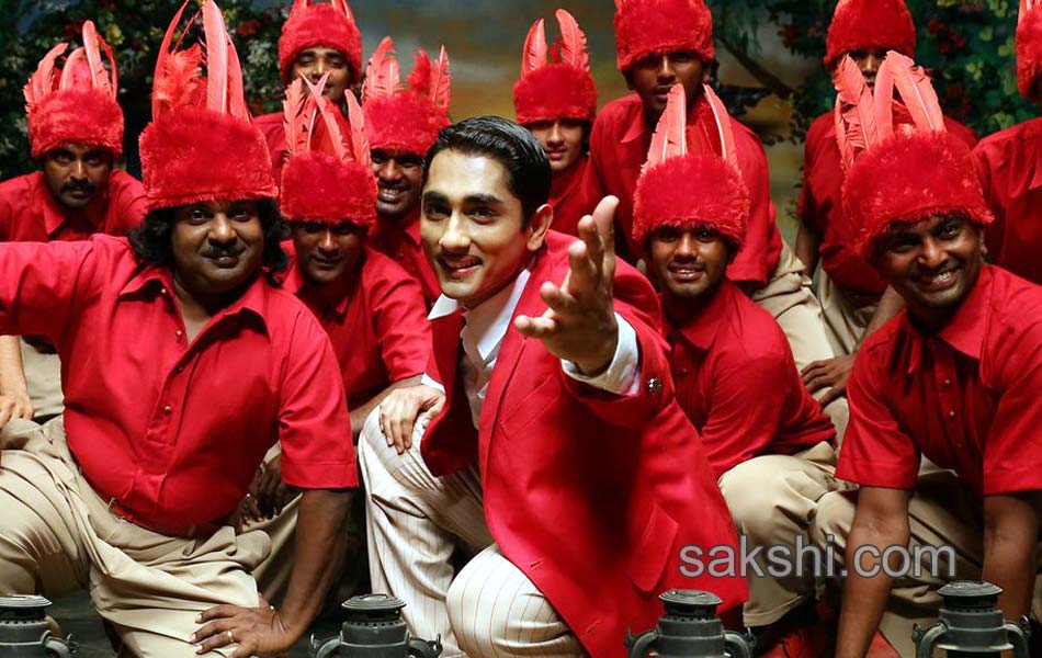 Siddharth different roles in the kaaviya thalaivan movie15