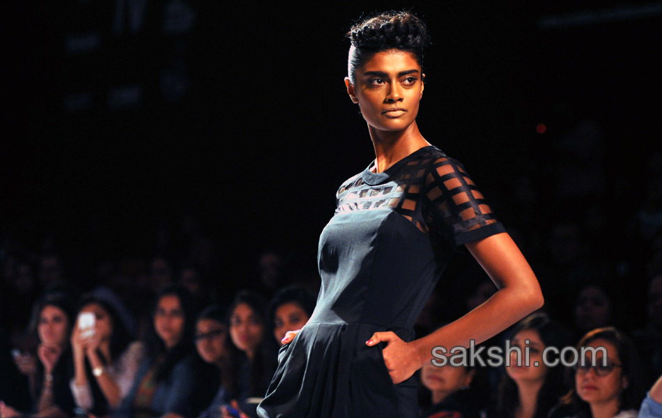 bollywood stars at lakme fashion week 2014 - Sakshi22