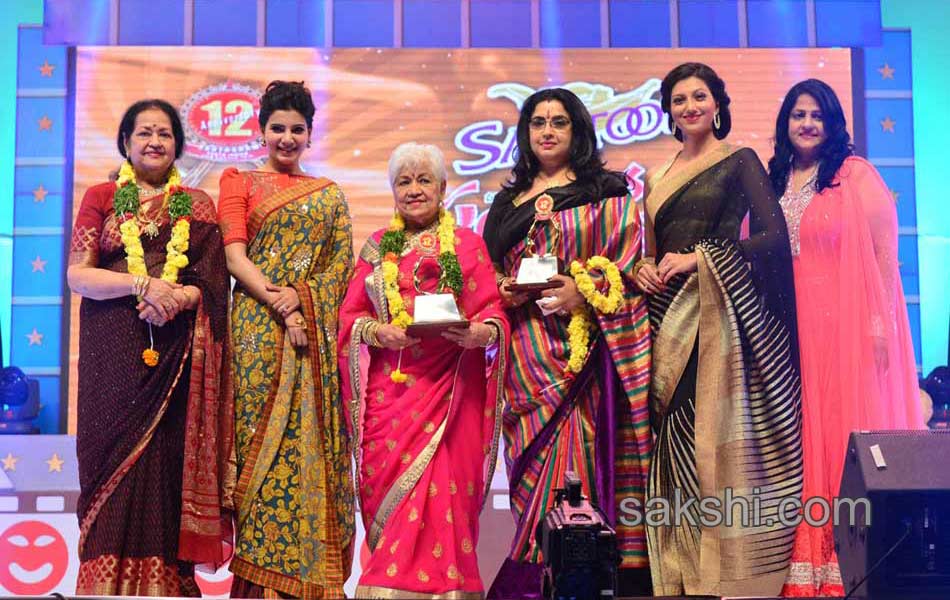 Celebs Santhosham 12th Anniversary5