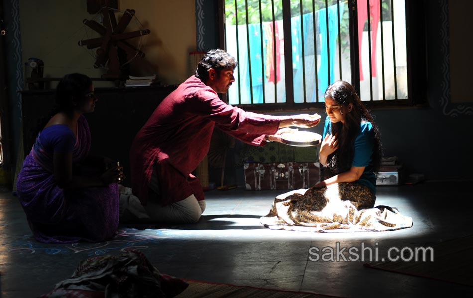 Gundeninda Gudi Gantalu Movie Stills6