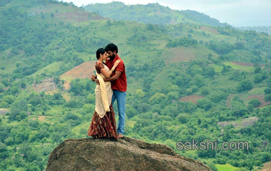 Kavvintha Movie Stills10