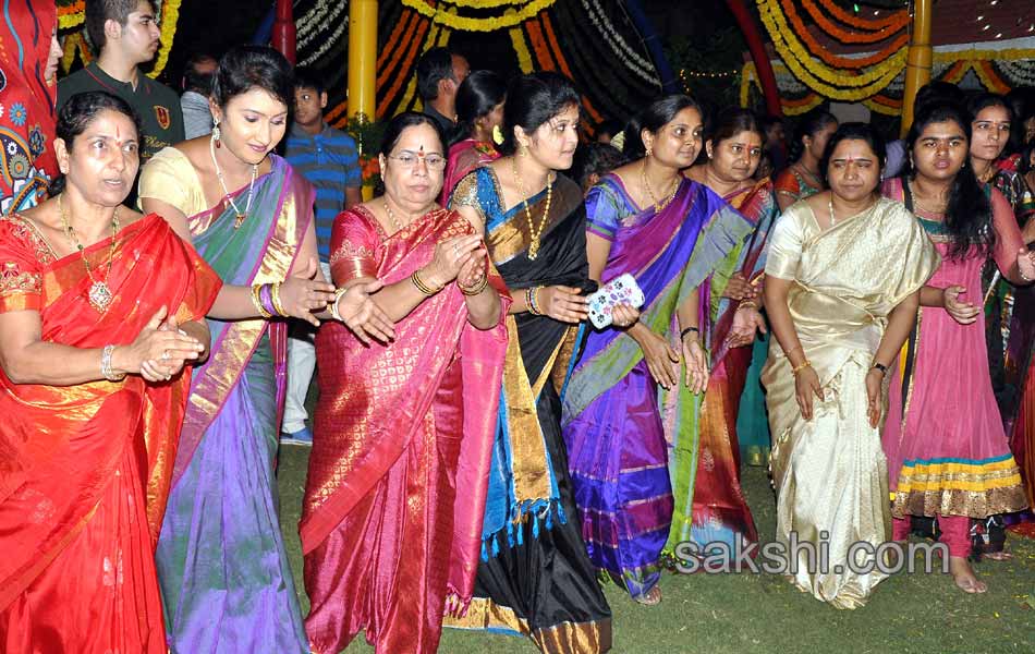 Dasara and Bathukamma festivals celebrate in Telangana12