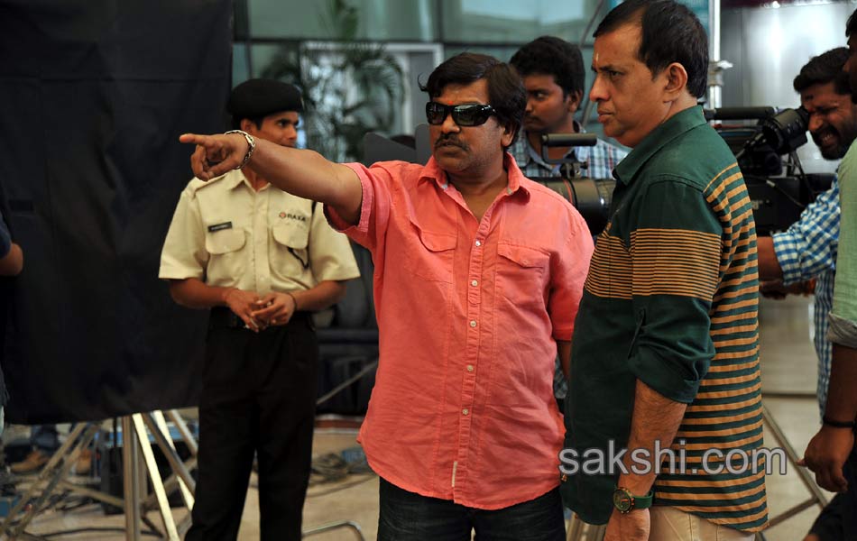 Govindudu Andarivadele Movie working Stills - Sakshi10