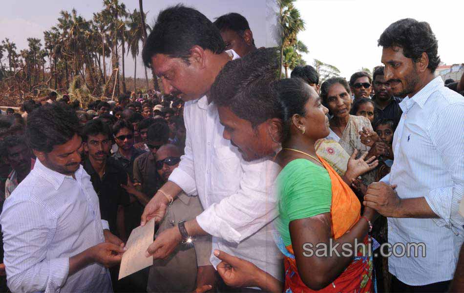 Ys Jagan mohan reddy consoles Hudhud victims over Vizianagaram Srikakulam areas - Sakshi8