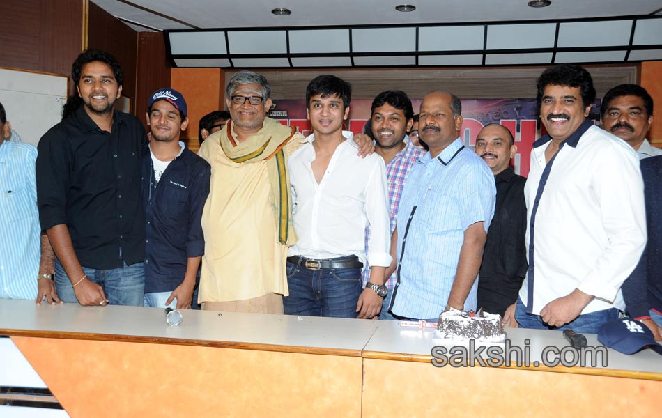 Karthikeya Movie Successmeet2