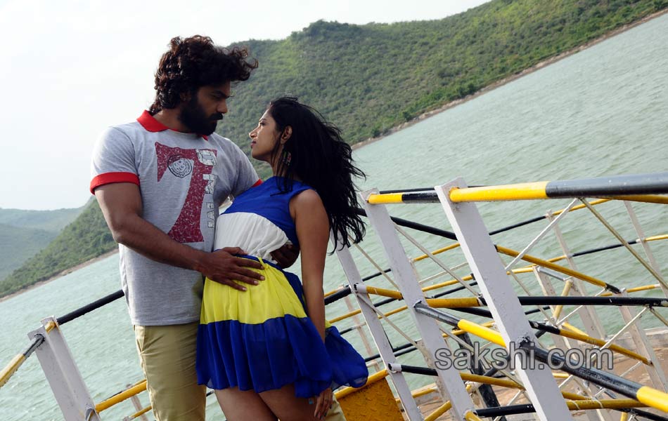 Geethopadesam Movie Still4