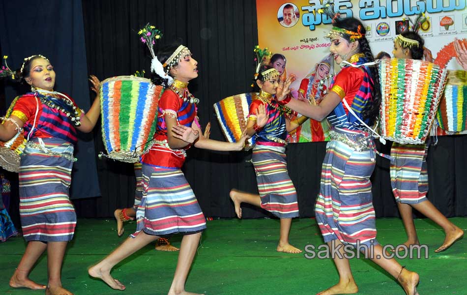 Indian folk dance team - Sakshi8