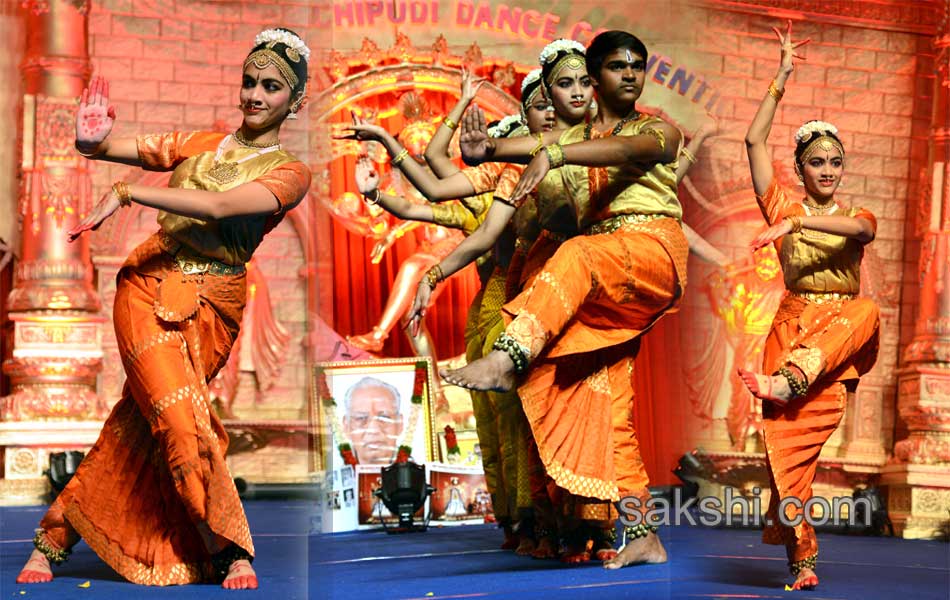 Muvvala dancers Savvadi15